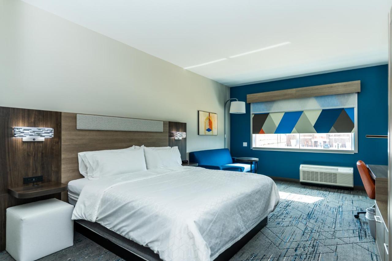 Holiday Inn Express & Suites Charlottesville By Ihg Exterior foto